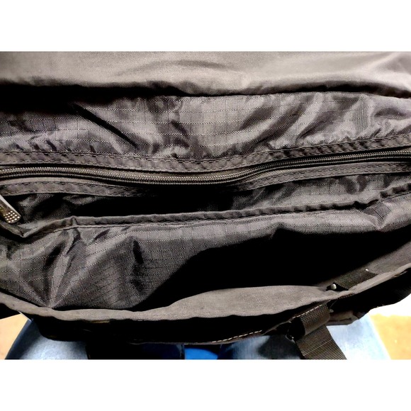 Reaction Kenneth Cole Black Messenger Bag Laptop Briefcase‎ - Picture 7 of 11
